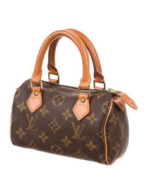 louis vuitton mini zip purse|louis vuitton mini monogram.